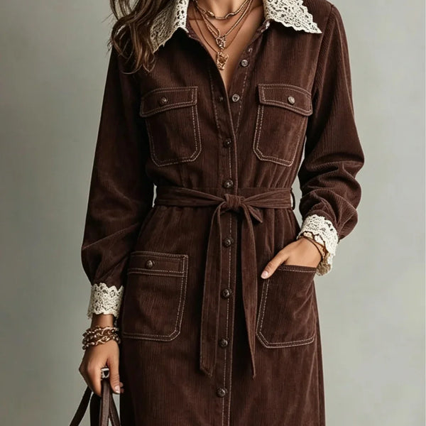 KARIN | ABITO CAMICIA IN CORDUROY MARRONE CON COLLO IN PIZZO