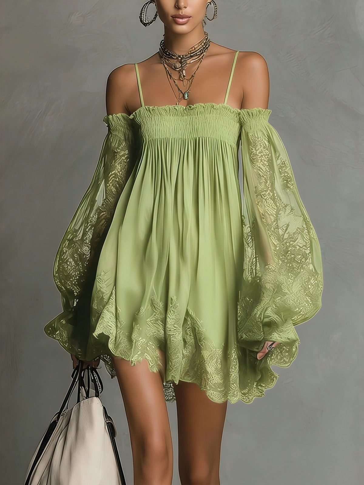 Louisa | Abito in Chiffon con Maniche in Pizzo a Spalle Scoperte