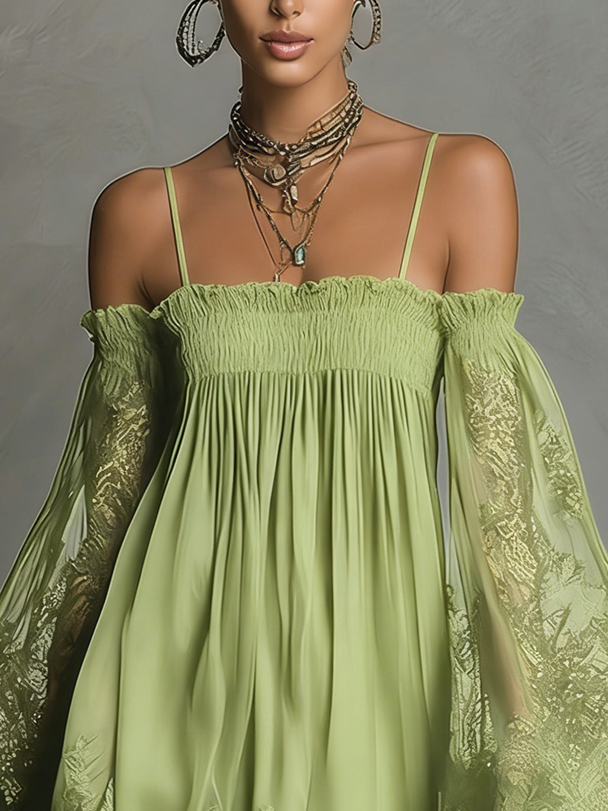 Louisa | Abito in Chiffon con Maniche in Pizzo a Spalle Scoperte