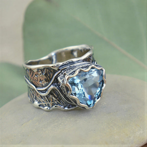 Anello Dichiarazione in Topazio Blu
