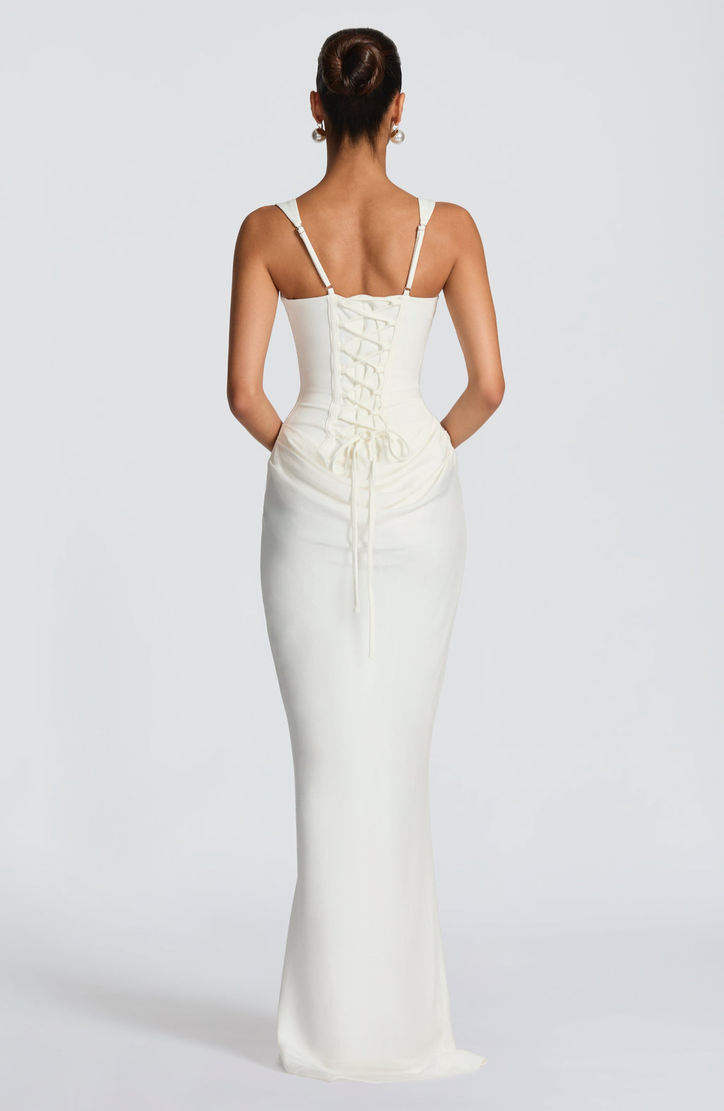 VELARA | Hourglass Maxi