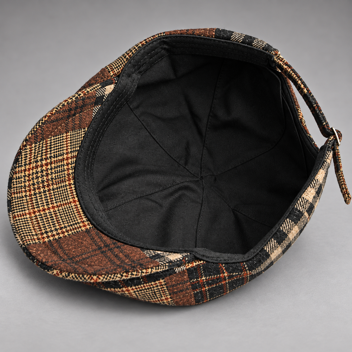 Cappello Vittorio a Quadri