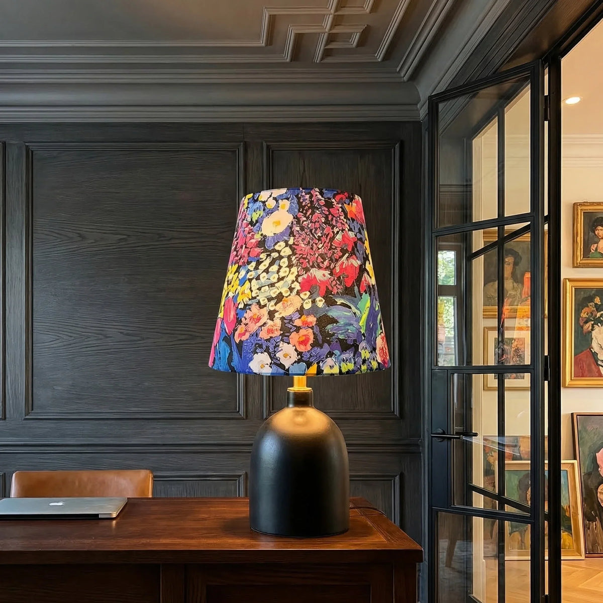 Lampada da Tavolo in Ceramica e Tessuto con Stampa Artistica Decorativa