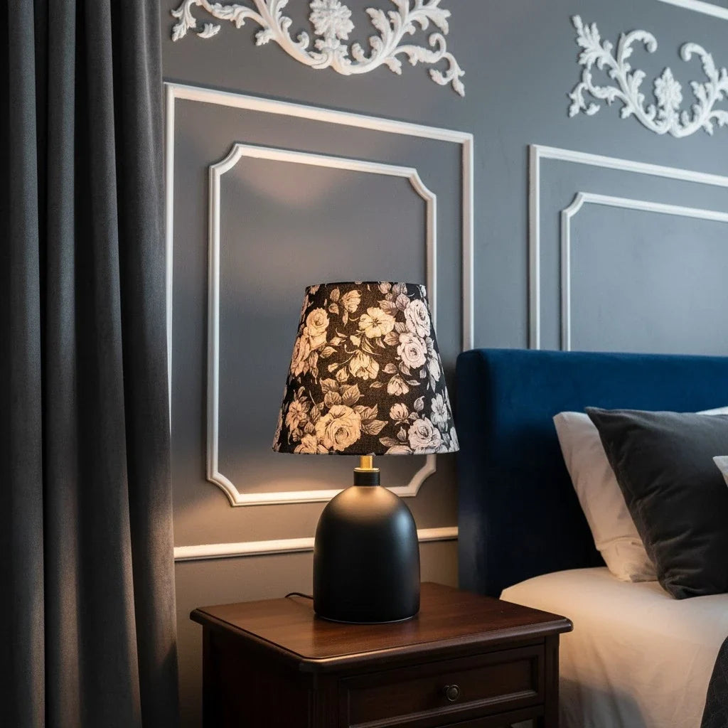 Lampada da Tavolo in Ceramica e Tessuto con Stampa Artistica Decorativa