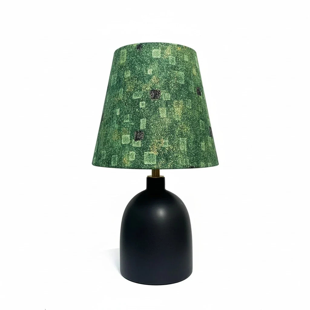 Lampada da Tavolo in Ceramica e Tessuto con Stampa Artistica Decorativa