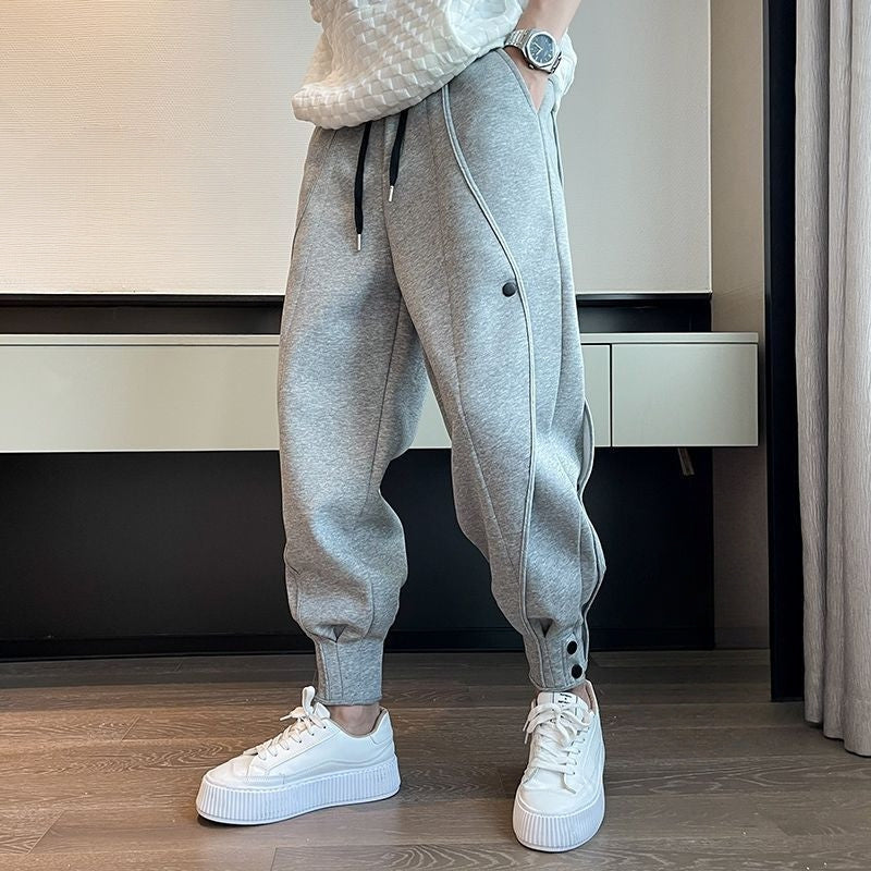 Hype Pantaloni Jogger Svasati