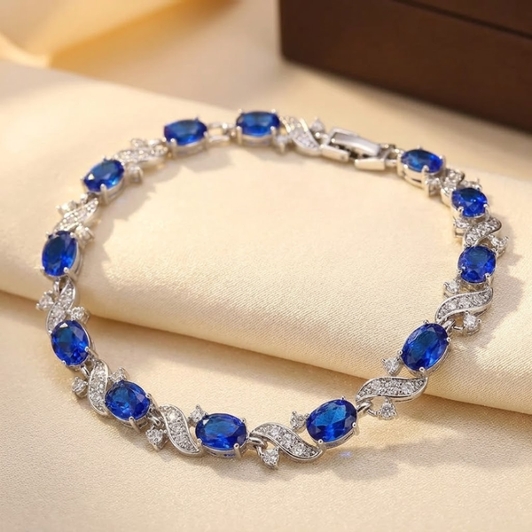 Bracciale a maglie floreali in zaffiro d'argento