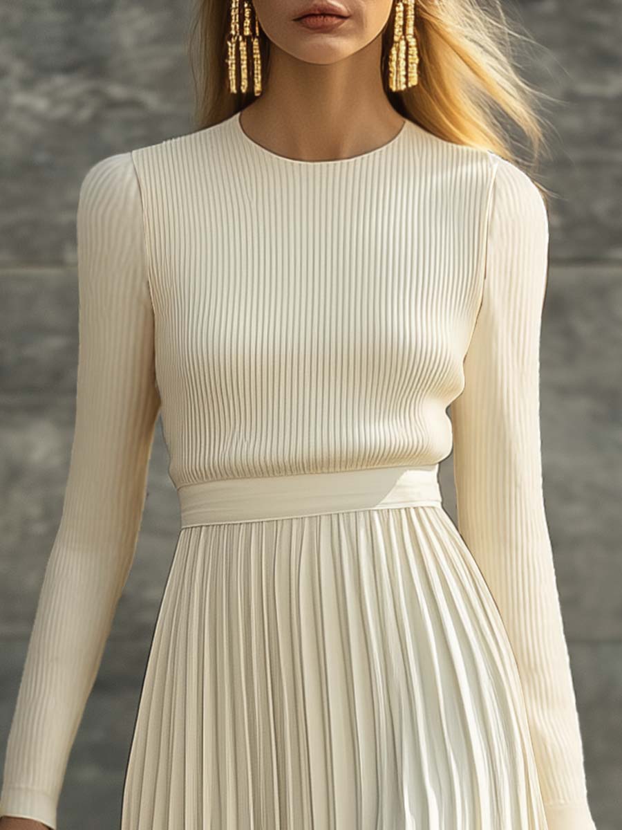 CHARLOTTE | ABITO IN SATIN LAVORATO A MAGLIA CASUAL