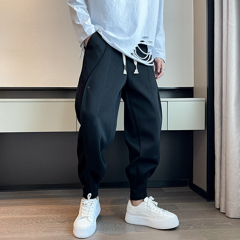 Hype Pantaloni Jogger Svasati