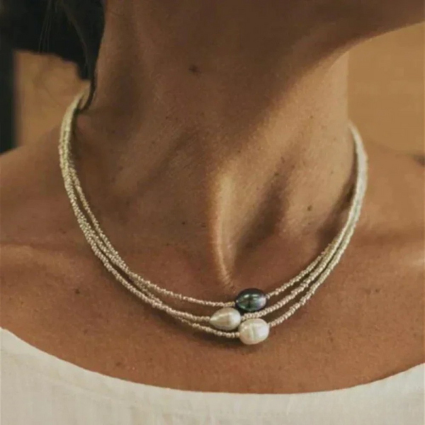 Collana di perle d'ispirazione antica