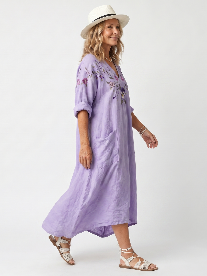 Tavi | Vestito midi oversized con ricami floreali e tasche
