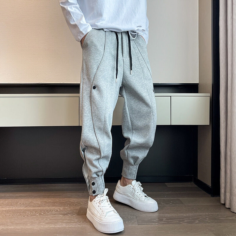 Hype Pantaloni Jogger Svasati