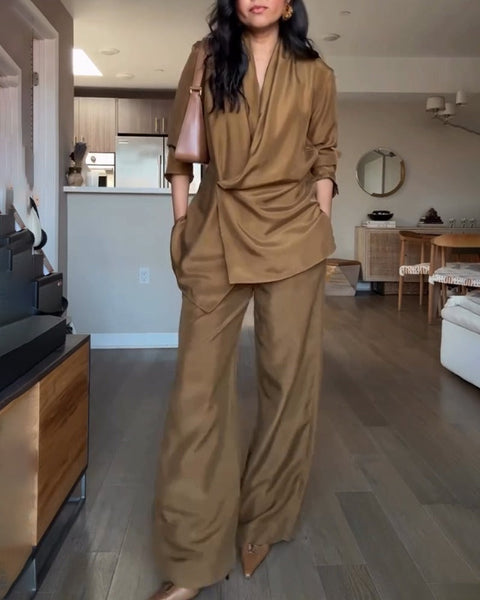 Completo trendy in due pezzi camicia e pantaloni