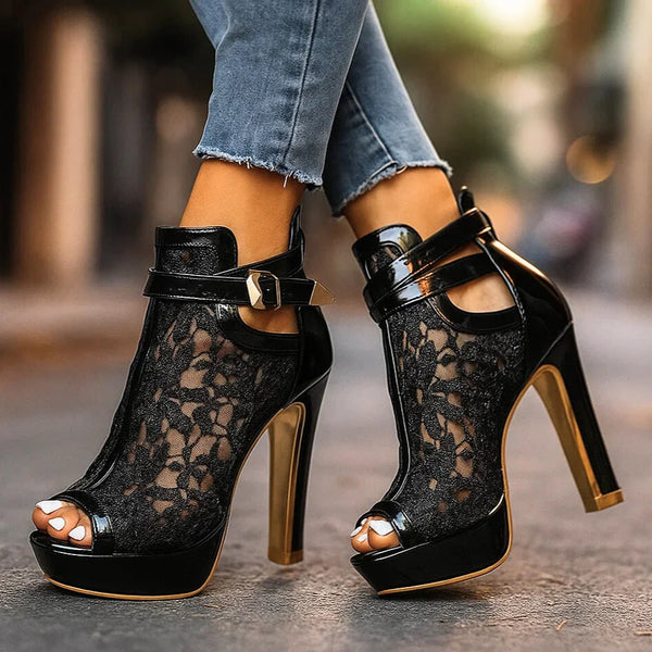 Sandali con tacco in pizzo Liliana