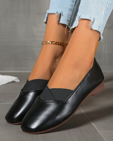 Delphine™ | Ballerine con cinturini incrociati e punta quadrata