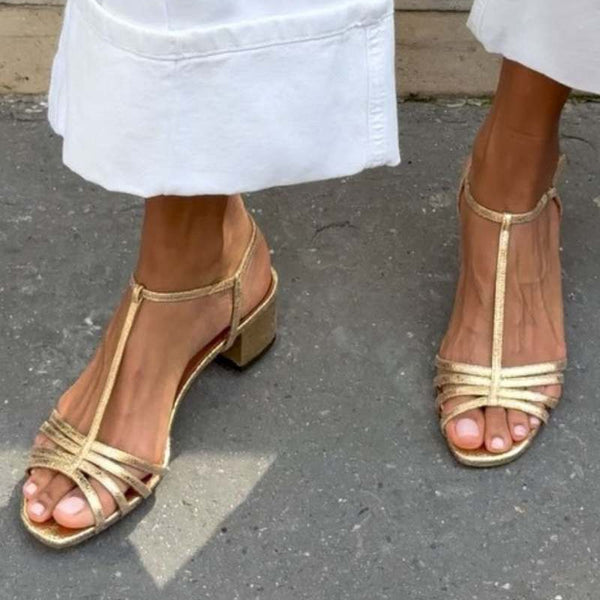 Sandali con tacco metallizzato