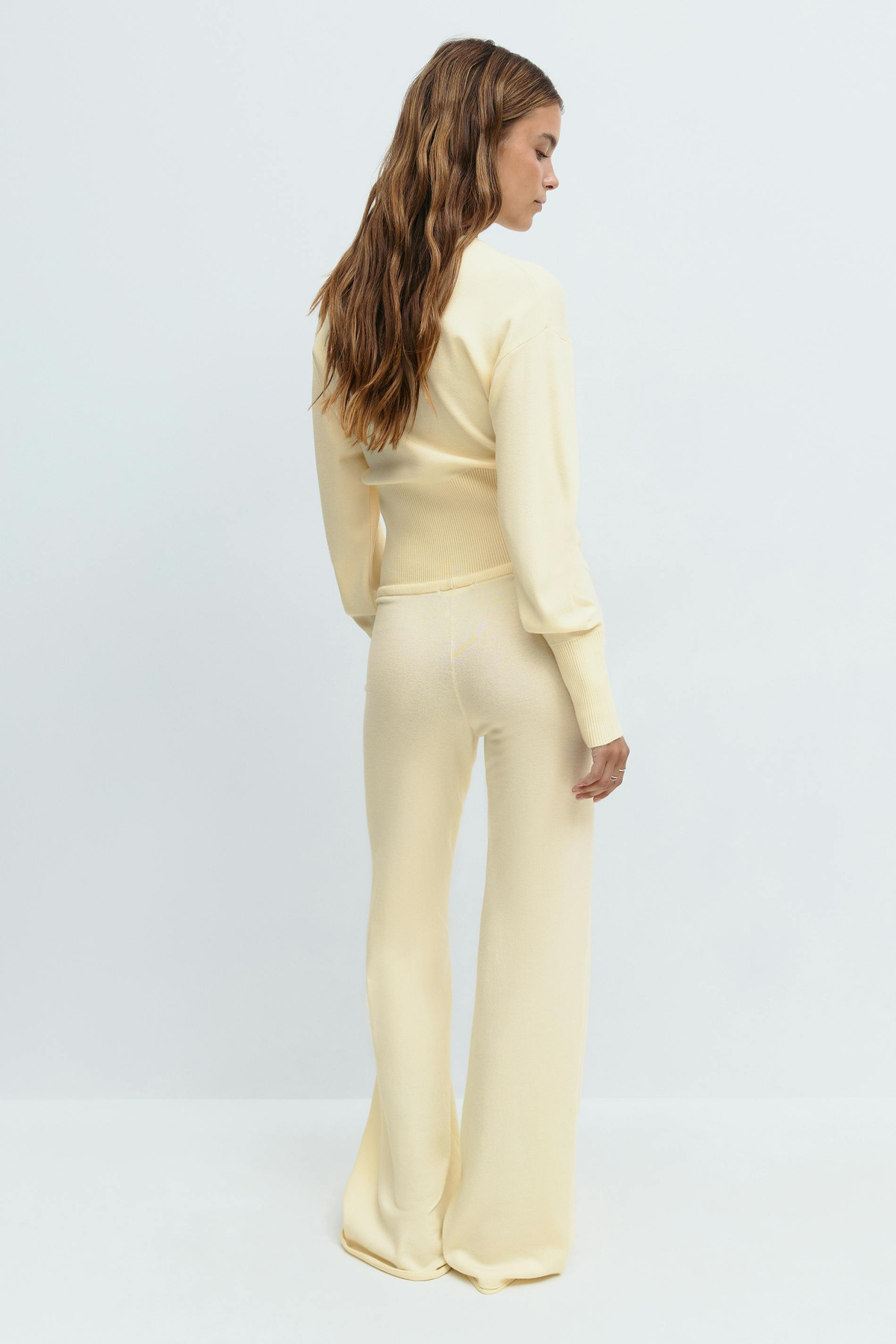 VELARA | Set in Maglia