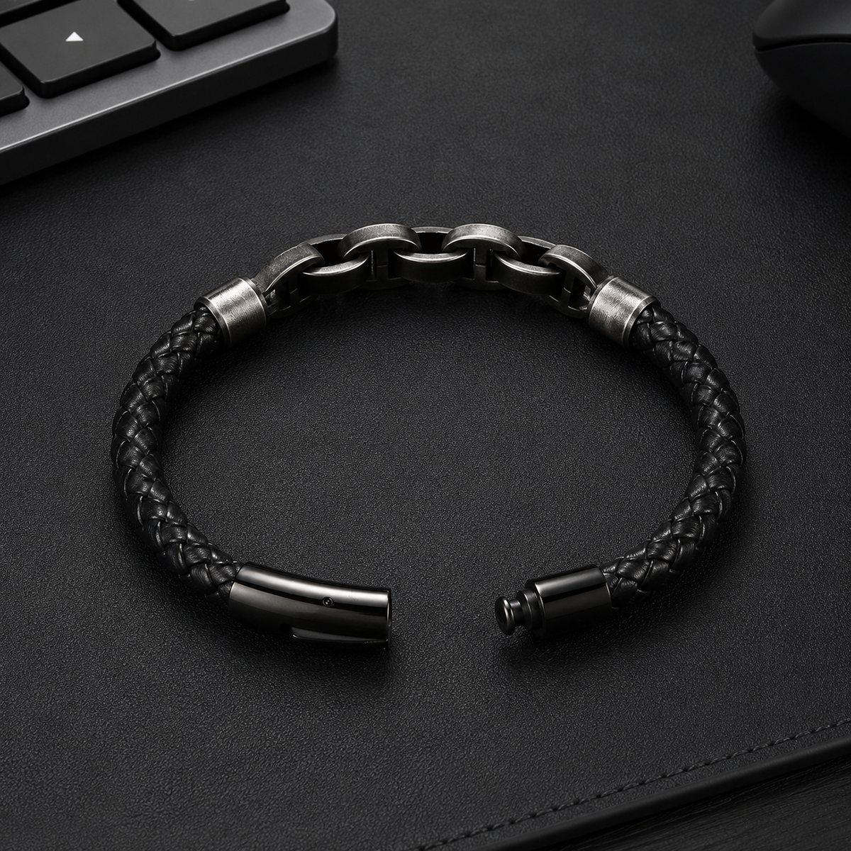 Catena Nordica – Bracciale in pelle e acciaio – immagine 5