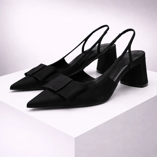 Calvetti — Scarpe con Tacco a Fascetta e Fiocco