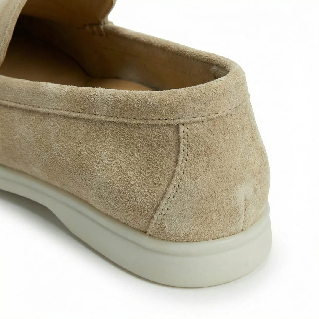 Mocassino in Camoscio — Comodità che non Rinuncia all'Eleganza