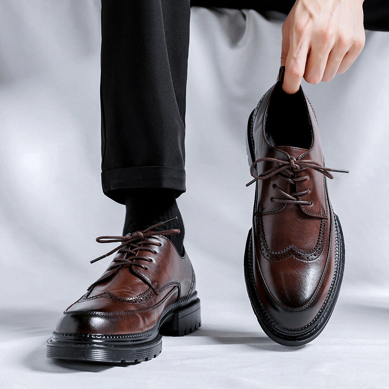 Derby in pelle Calhan
