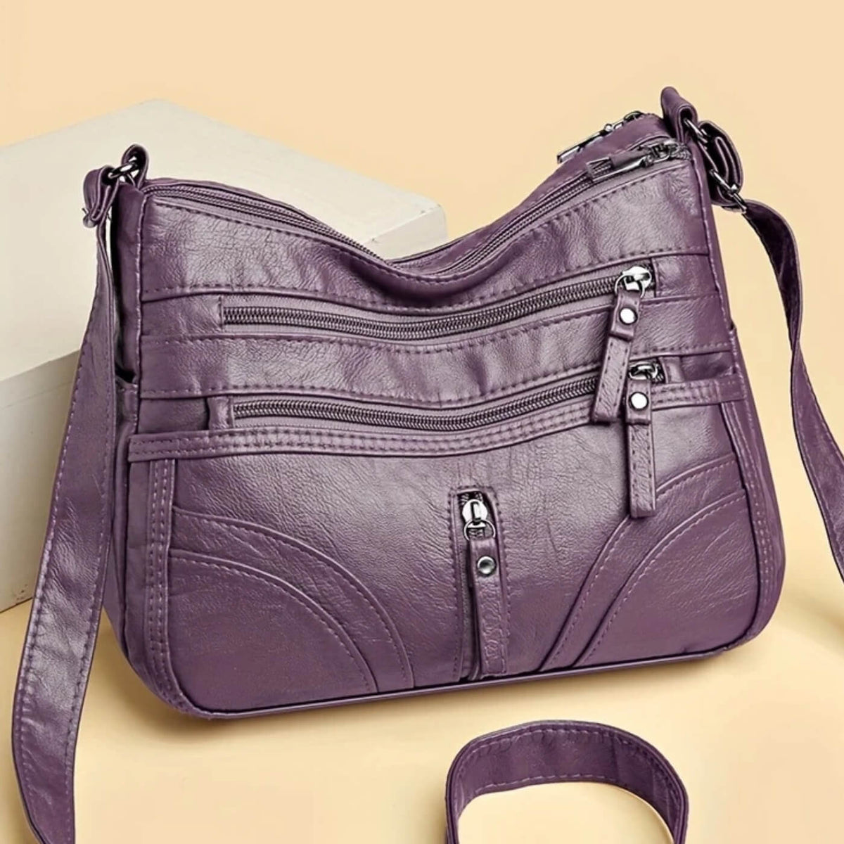 Borsa a Spalla Multi-Tasca di Emanuela