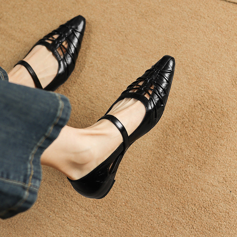 Quenby | Mary Jane Flat a Punta con Intagli a Reticolo