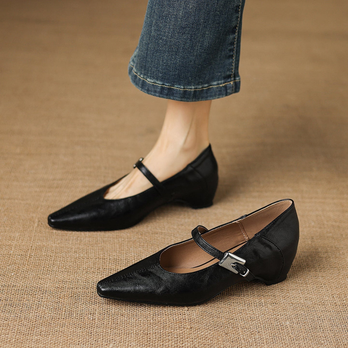Tamsin | Flat Mary Jane con Punta Affilata