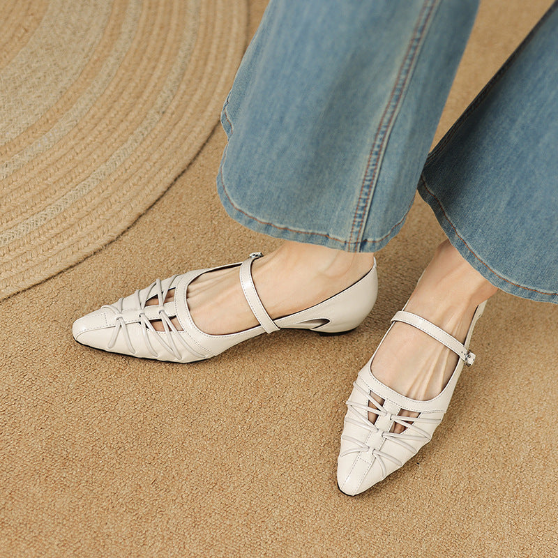 Quenby | Mary Jane Flat a Punta con Intagli a Reticolo
