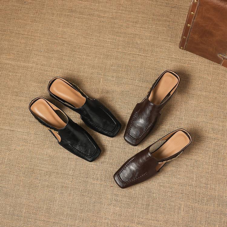 Vyla | Mules in Vera Pelle