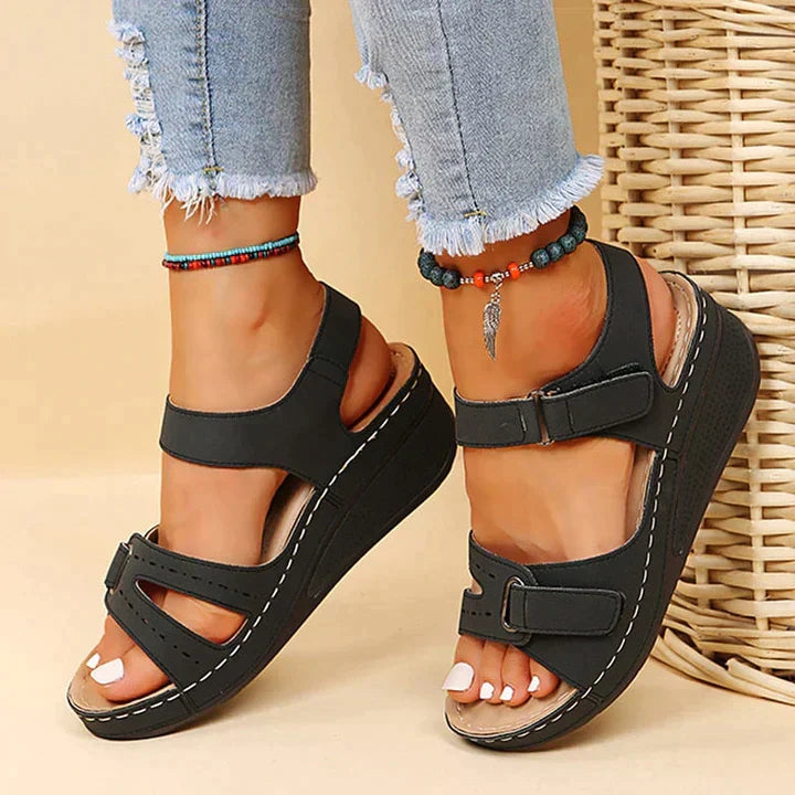 Cassandre™ | Sandali Ortopedici Confortevoli con Tacco