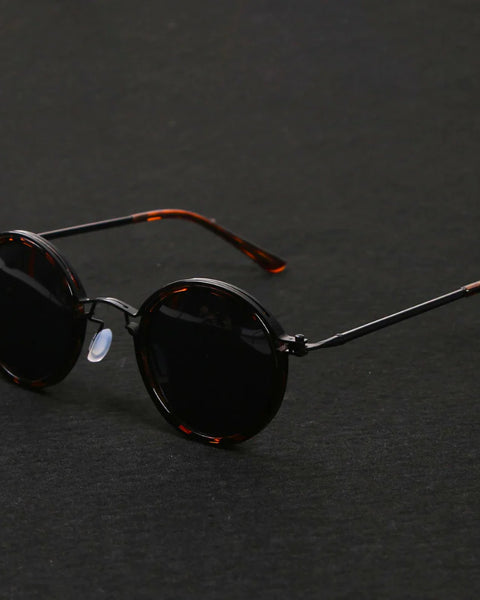 Solis — Occhiali da Sole Tondi Vintage