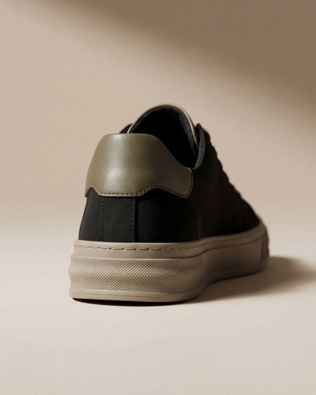 Avenoir Low | Sneaker minimalista in tela