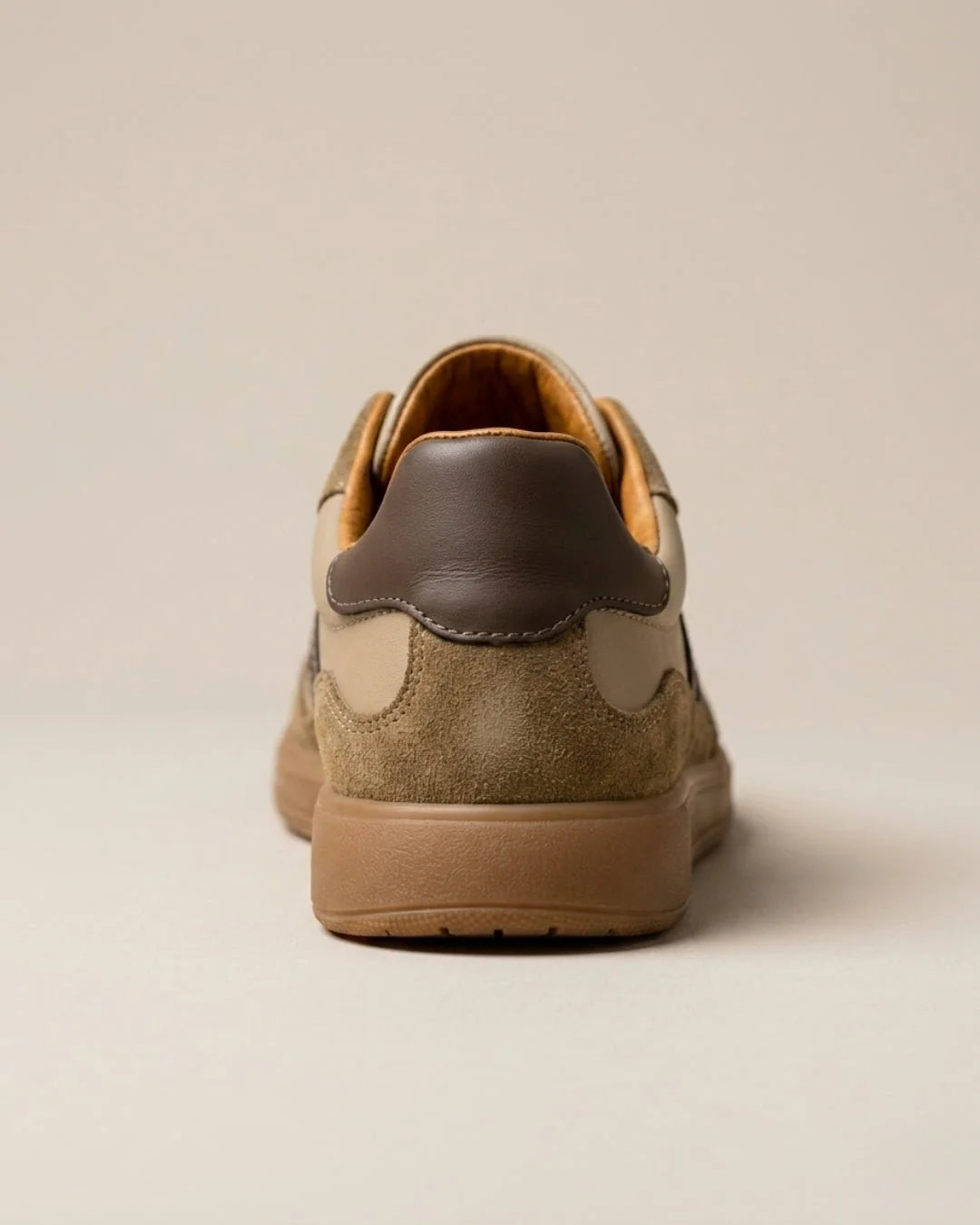 Belmont Court | Sneaker minimalista in pelle