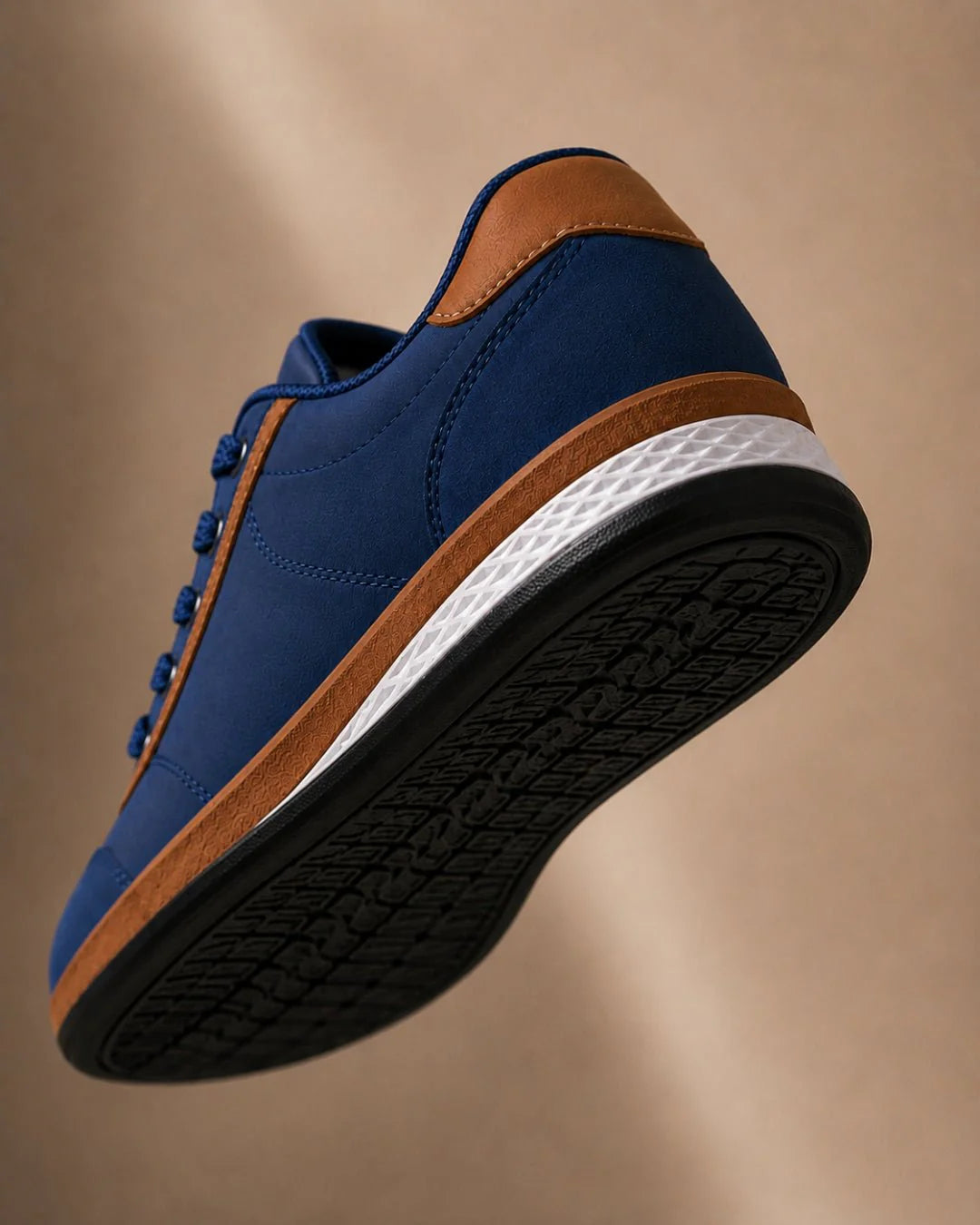 Montelvo Court | Sneaker minimalista in pelle