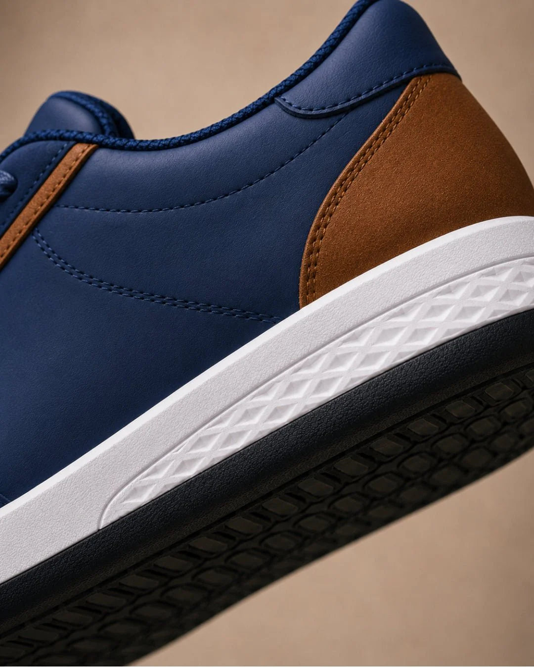 Montelvo Court | Sneaker minimalista in pelle