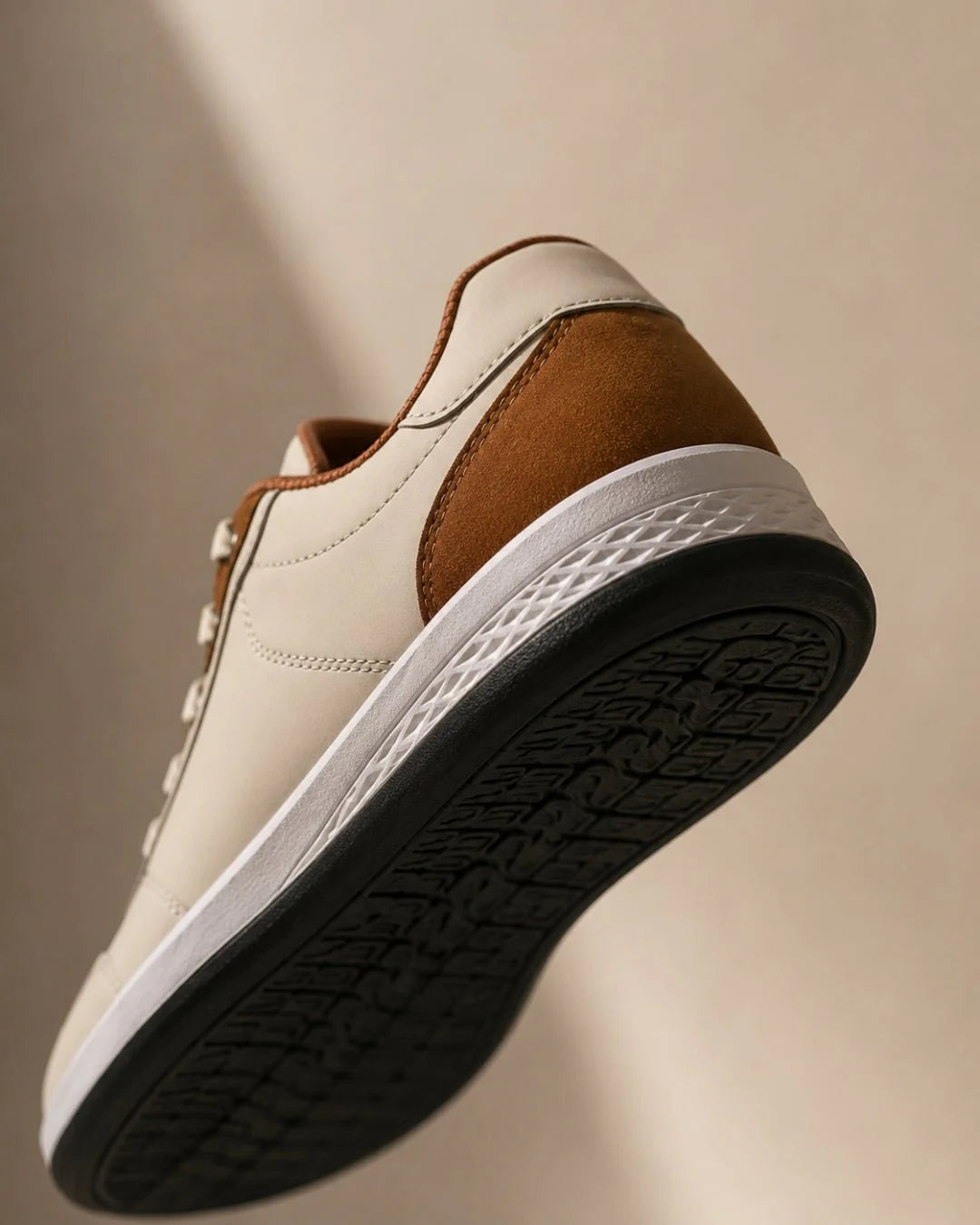 Montelvo Court | Sneaker minimalista in pelle