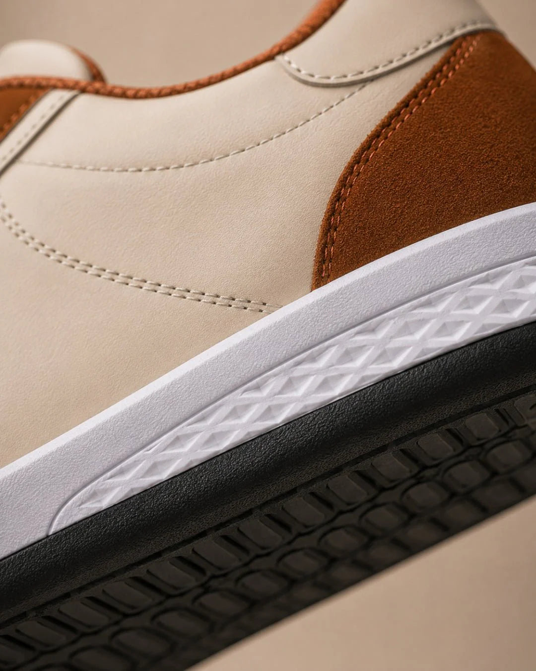 Montelvo Court | Sneaker minimalista in pelle