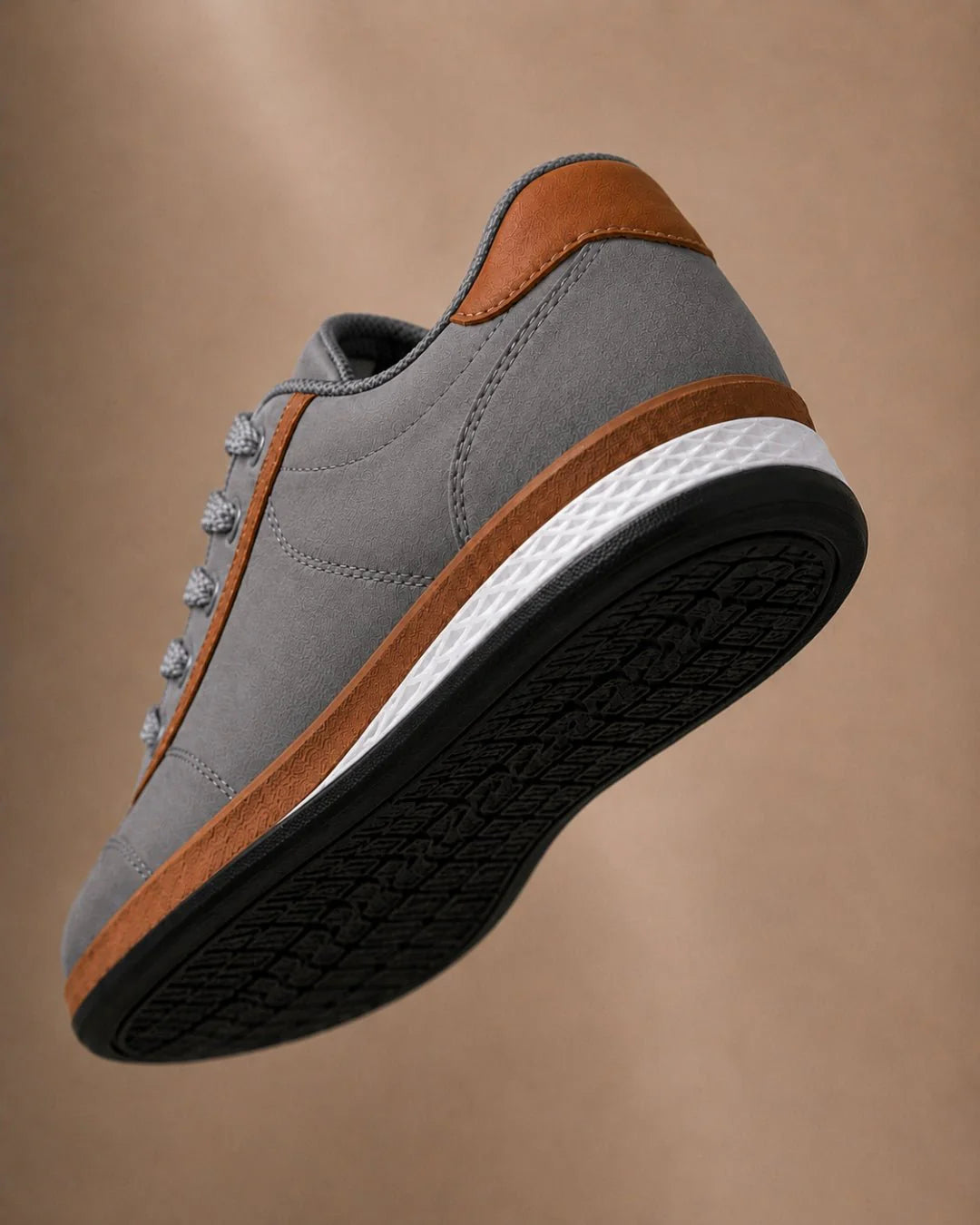 Montelvo Court | Sneaker minimalista in pelle