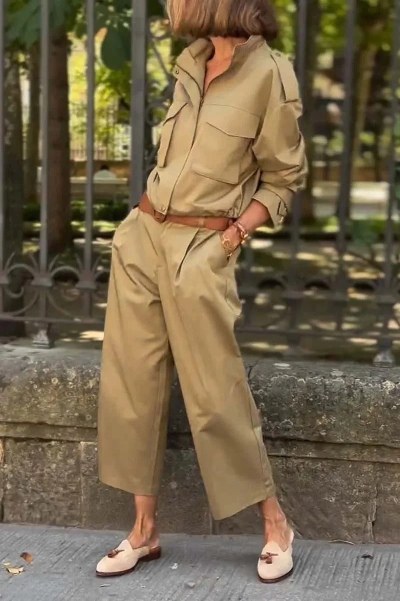 Completo cargo ampio ed elegante da donna