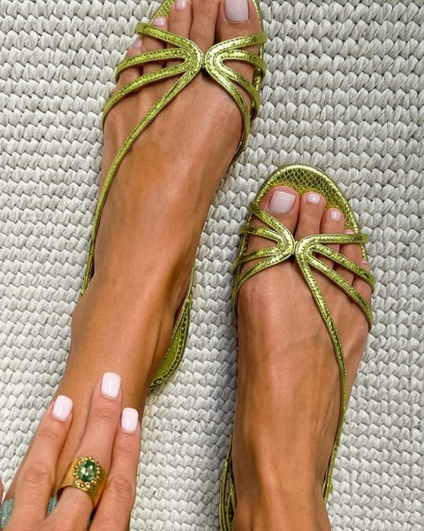 Sandali metallizzati con cinturini