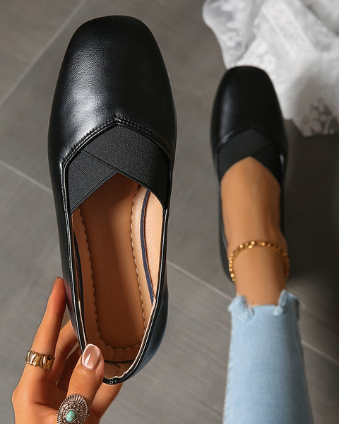 Delphine™ | Ballerine con cinturini incrociati e punta quadrata