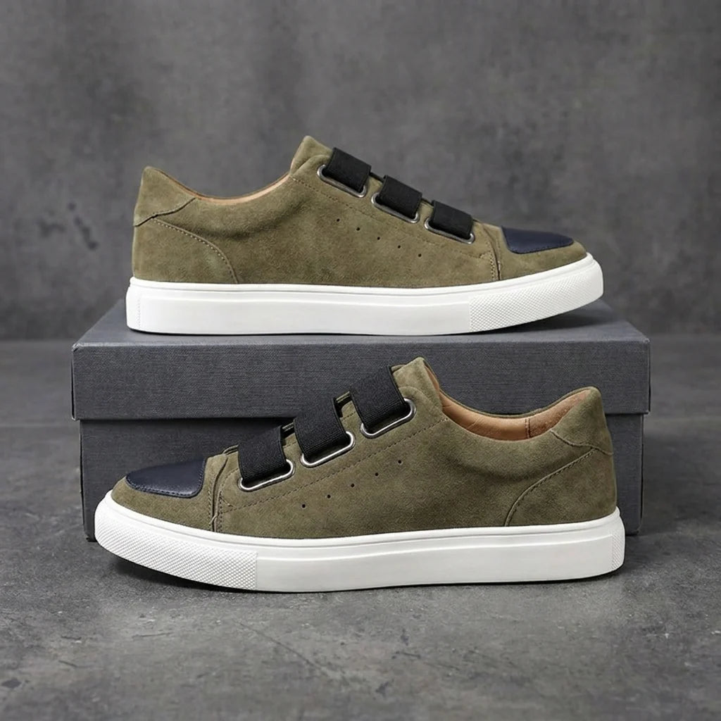 Andrea — Sneaker in Camoscio con Fibbia