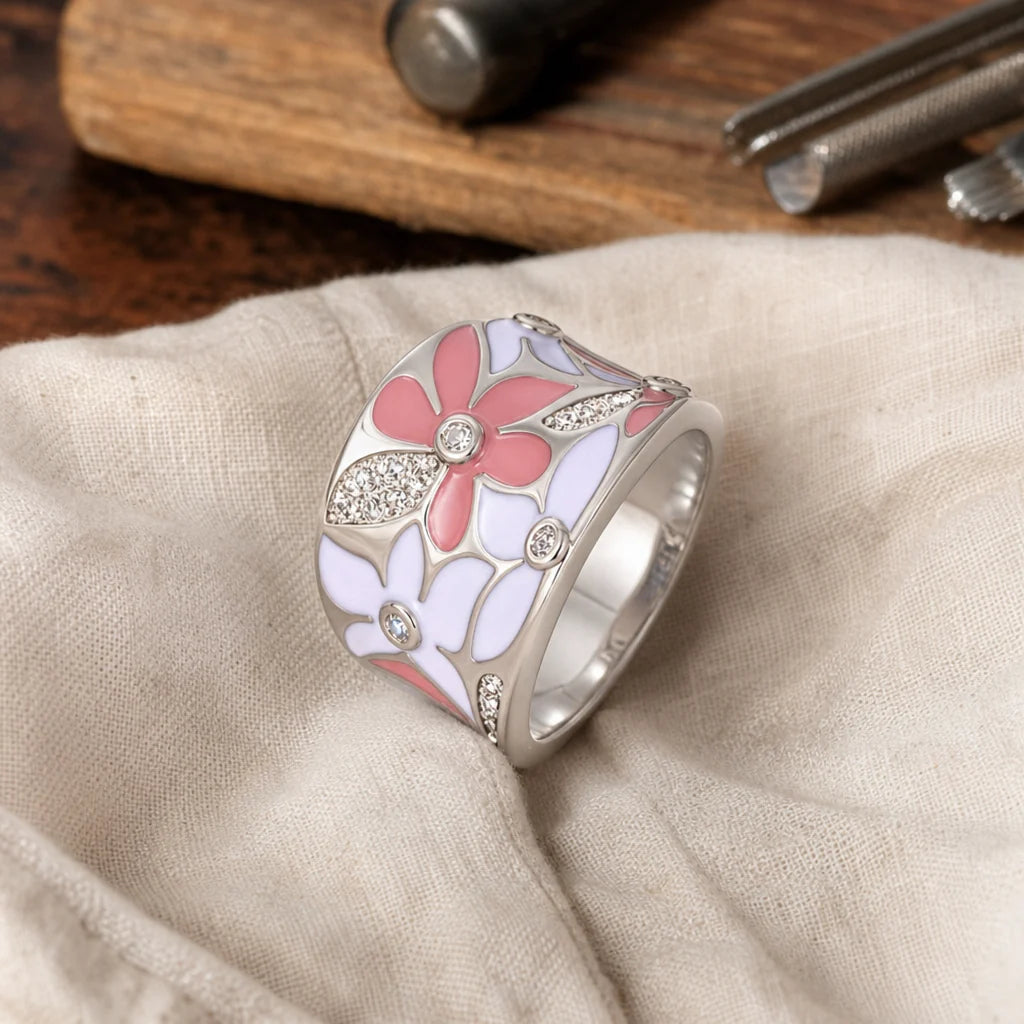 Anello vintage in argento con fiore rosa
