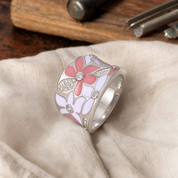 Anello vintage in argento con fiore rosa