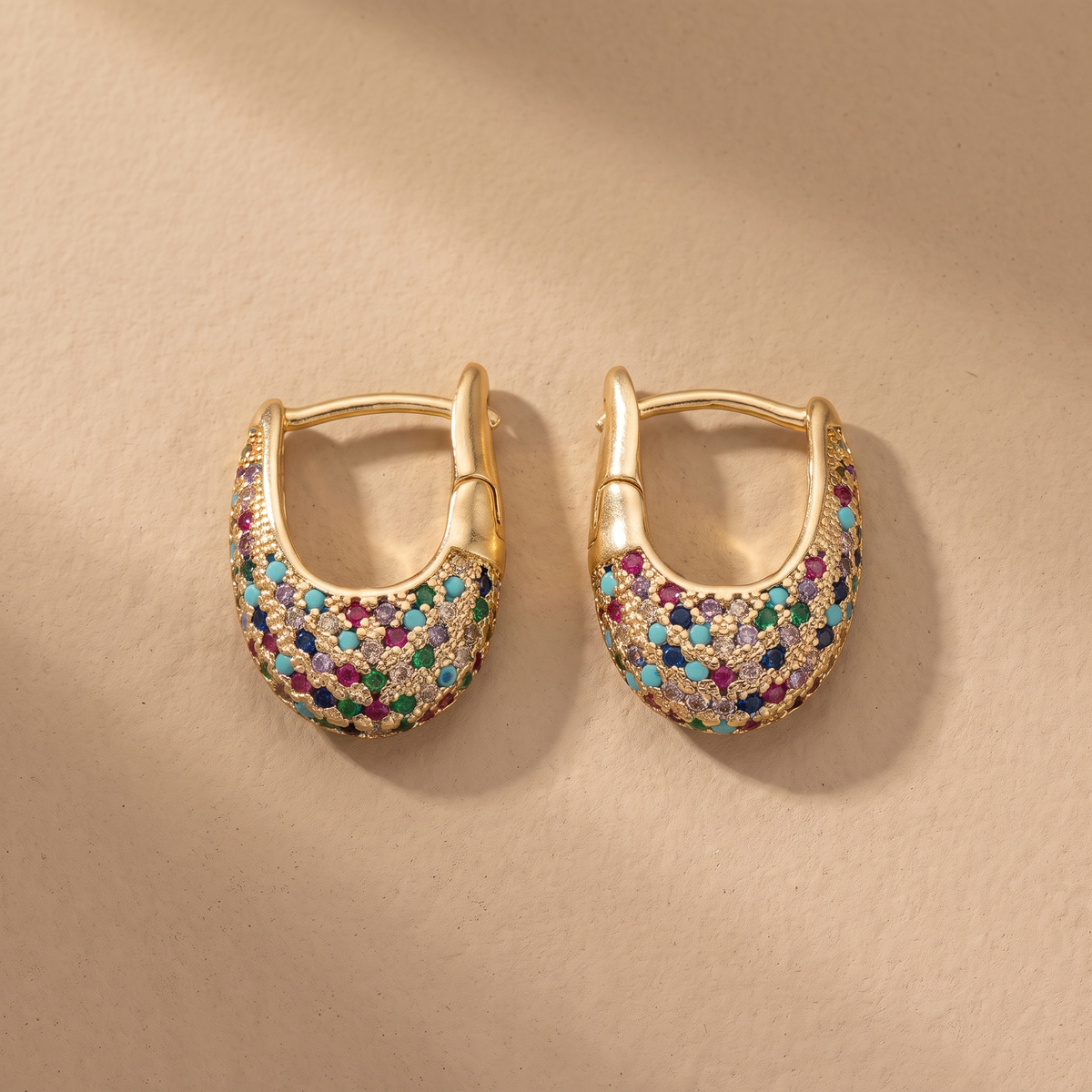Orecchini Chic Colorati con Inlay in Cristallo