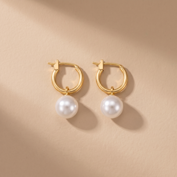 Orecchini Eleganti con Perle Bianche e Oro
