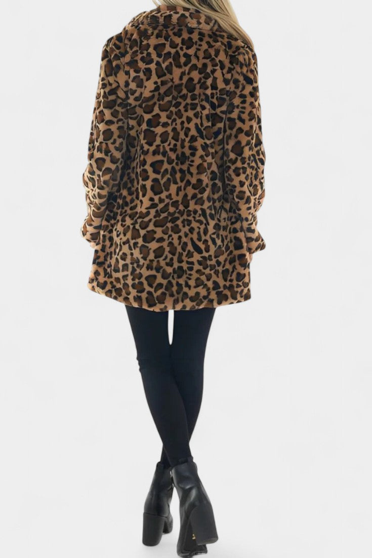 Nadine | Cappotto lungo in peluche con cappuccio