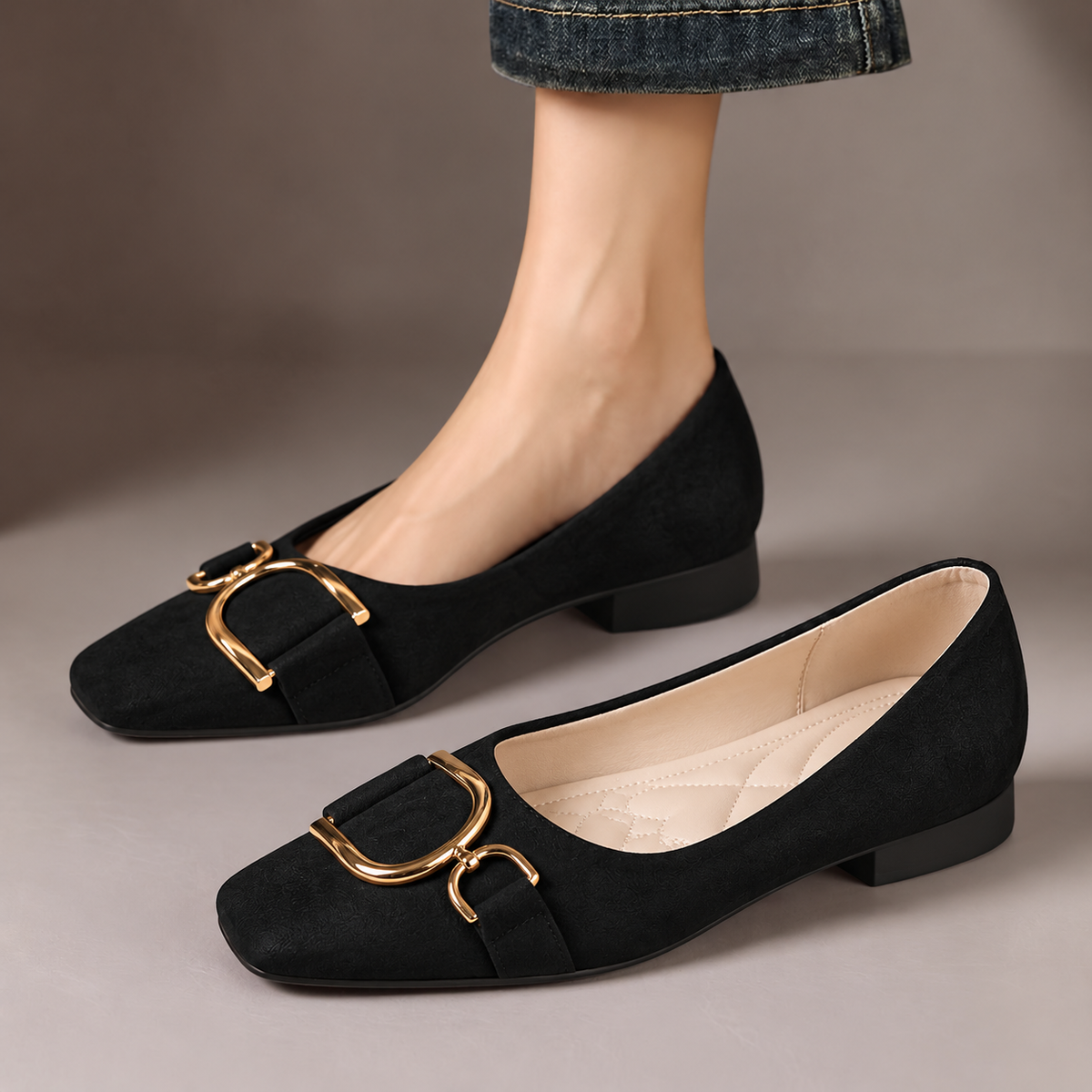 Iris™ | Ballerine con punta quadrata e fibbia