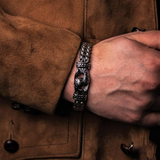 Non Arrenderti – Bracciale in acciaio con decorazioni nordiche – immagine 7